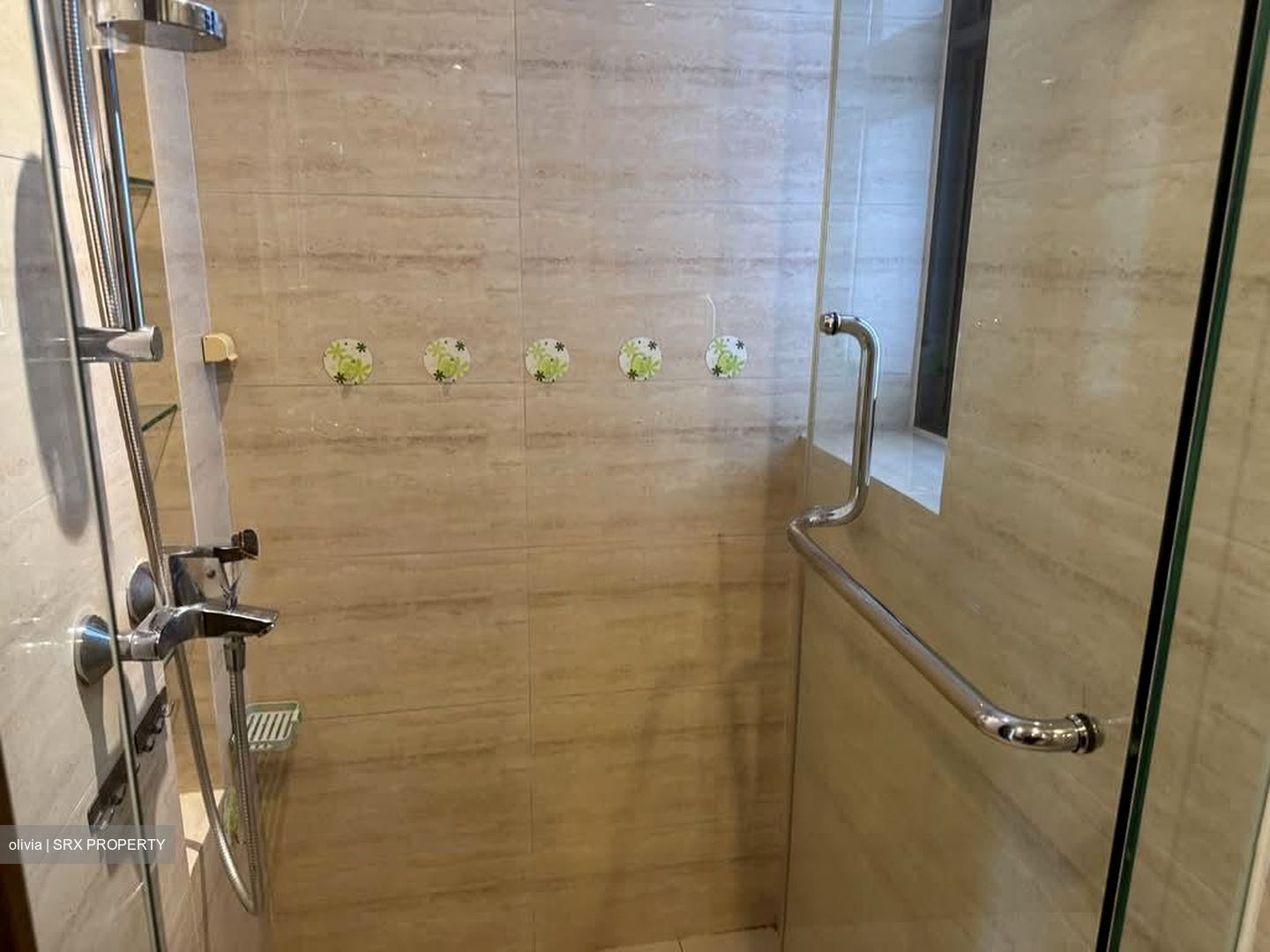 The Palette (D18), Condominium #556634771